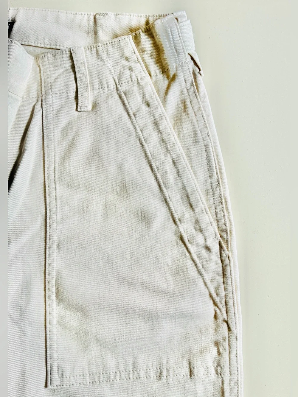 JCREW Petite patch-pocket slim chino women’s pants in beige size 8p.